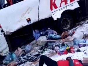 Otobüs Kazasının İlk Görüntüleri Ortaya Çıktı: Acılı Kadının Eşine Seslenişi Yürekleri Dağladı