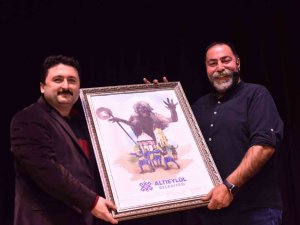 Şeker Ağa Balıkesirlileri Kahkahaya Boğdu