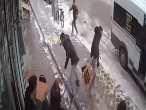 Iğdır’da Bıçak, Taş, Sopa Ve Sandalyeli Kavga Kamerada