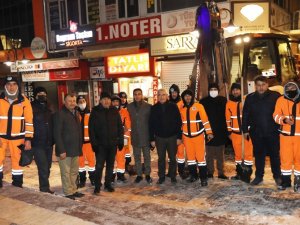 Güder, Karla Mücadele Çalışmalarını İnceledi