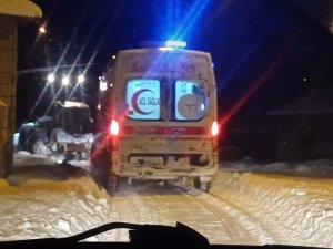 96 Yaşındaki Kalp Hastası İçin Karda Zorlu Mücadele