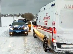 Ekipler Kolu Kırılan Çocuk İçin Seferber Oldu