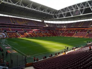 Spor Toto Süper Lig: Galatasaray: 0 - Trabzonspor: 0 (Maç Devam Ediyor)
