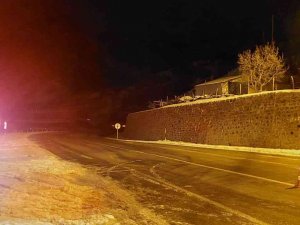 Giresun -Şebinkarahisar Yolu Tipi Nedeniyle Ulaşıma Kapatıldı