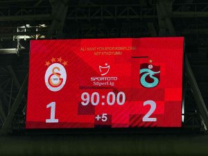 Galatasaray Son 12 Maçta 1 Galibiyet Aldı