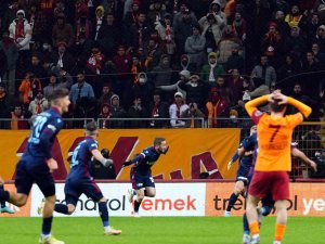 Galatasaray Yine Kazanamadı