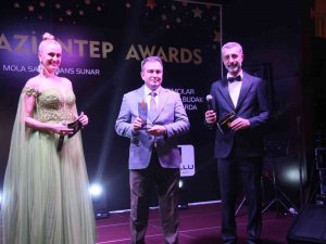 ’En Başarılı Haber Ajansı’ Ödülü İ̇hlas Haber Ajansı’na
