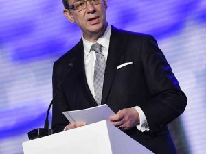 Pfizer Ceo’su Bourla: “Birkaç Ay İçinde Normal Hayata Dönebiliriz”