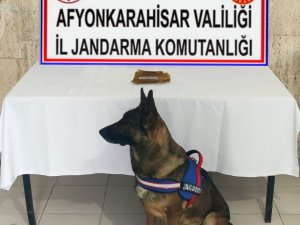 Jandarma 3 Kişiyi Gözaltına Aldı, 2 Gram Metamfetamin Ele Geçirdi