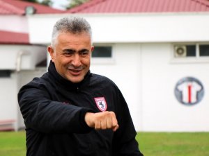 Kocaelispor’un Yeni Teknik Direktörü Mehmet Altıparmak Oldu