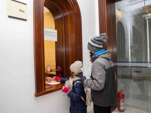 Karneler Tiyatro Biletine Dönüştü