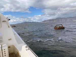 Marmaris’te 24 Düzensiz Göçmen Kurtarıldı