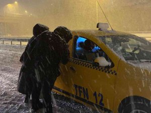 Kar Çilesine Bir De Otobüs Çilesi Eklendi