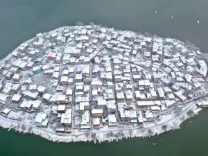 Türkiye’nin Küçük Venedik’i Beyaza Büründü
