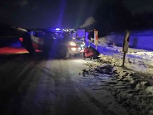 Bilecik’te Yoldan Çıkarak Kara Saplanan Aracın İmdadına Umke Yetişti