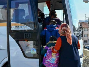 Ankara Büyükşehir, 2 Bin 166 Öğrenciye Servis Ücreti Desteği Sağlayacak