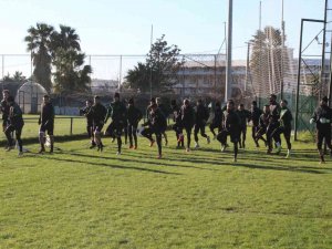 Efeler 09, Antalya Kampını Tamamladı