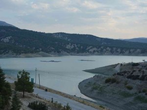Korkuteli Barajında Yağmur Ve Kar Bereketi