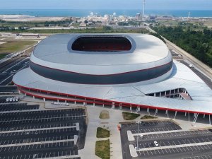 Samsun 19 Mayıs Stadyumu’nun Altı ’Spor Lisesi’ Oluyor