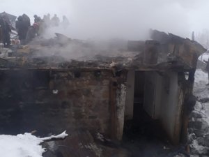 Şırnak’ta Ahırda Yangın: 65 Hayvan Telef Oldu