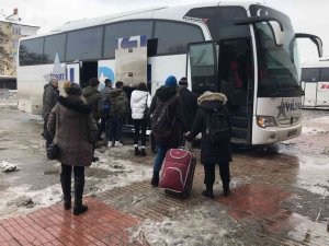 Elazığ’da Otobüs Seferlerinin Açılmasıyla Vatandaşlar Otogara Akın Etti