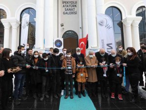 Van’da ‘Sanatta 40. Yıl’ Sulu Boya Resim Sergisi