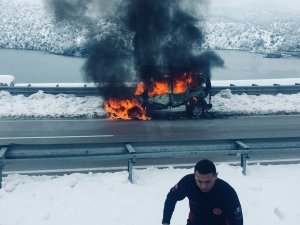 Tokat’ta Seyir Halindeki Araç Alev Topuna Döndü