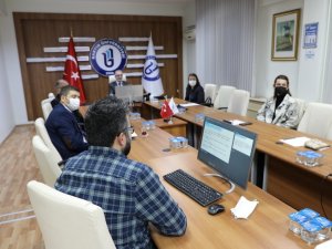 Bartın Üniversitesinde Eğitim Şampiyonları Ödüllendirildi