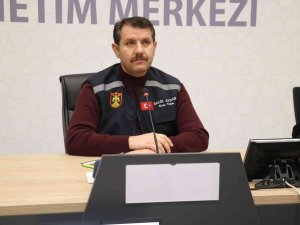 Sivas’ta Yoğun Kar Yağışı Nedeniyle Tüm Birimler Gece Yarısı Acil Toplandı