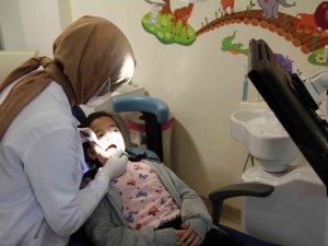 Çocuklarda Biberon Çürüğüne Dikkat