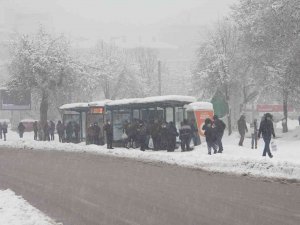 Gaziantep’te Yoğun Kar Yağışı Başladı