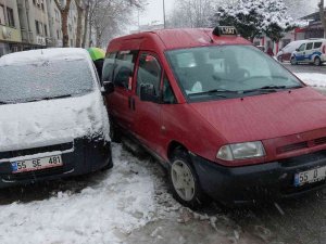 Samsun’da Dolmuşun Çarptığı Yaya Yaralandı