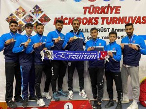 Büyükşehir’in Altın Yumrukları Ordu’da Destan Yazdı
