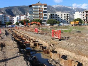 Büyükşehir’den Finike’ye 41 Milyon Tl’lik Yatırım