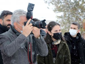“Erzincan’da Kış Fotoğraf Maratonu” Vali Makas’ın Deklanşöre Basmasıyla Başladı