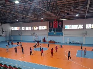 Bağlar Belediyespor’dan Voleybol Alt Yapısına Yatırım