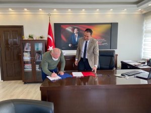 Bolvadin’de 3 Yatırımcı Firmayla Sözleşme İmzalandı