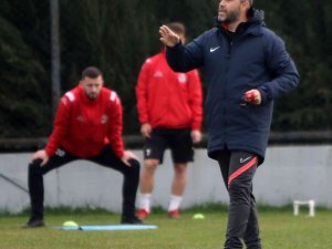 Nazım Gülay: “Pazar Günü Çok Zorlu Bir Maç Oynayacağız”