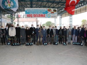 Manisalı Üreticilere Yüzde 75 Hibe Destekli Meyve Fidanı