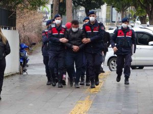 Motosiklet Hırsızlığından Aranan Şüpheli, Uyuşturucu Ticaretinden Tutuklandı