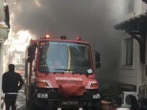 Fatih’te Çanta İmalathanesinde Yangın