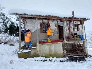Başkan Tören: “İ̇htiyaç Sahiplerinin Yanında Olmaya Devam Edeceğiz”