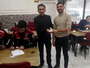 Garson, Bulduğu 5 Bin Tl’yi Sahibine Teslim Etti