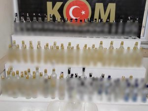 Kiraladığı Evde Sahte Alkol Üreten Şahıs Gözaltına Alındı