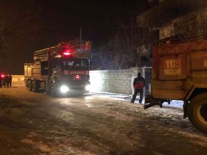 Iğdır’da Madde Bağımlısı Genç Evi Ateşe Verdi