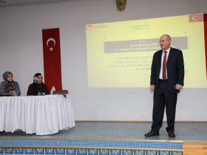 Kantin Ve Yemekhanelerde Çalışan Personele Hijyen Eğitimi Verildi