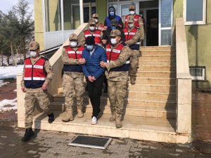 Siirt’te Akü Çalan 3 Hırsızdan 2’si Tutuklandı