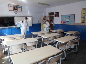 Bayraklı’nın Okulları Dezenfekte Ediliyor