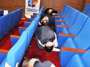 Tavşanlı’da Kamu Personeline Afet Farkındalık Eğitimi