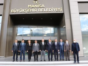 Kamu Baş Denetçisi Malkoç Ziyaretlerde Bulundu